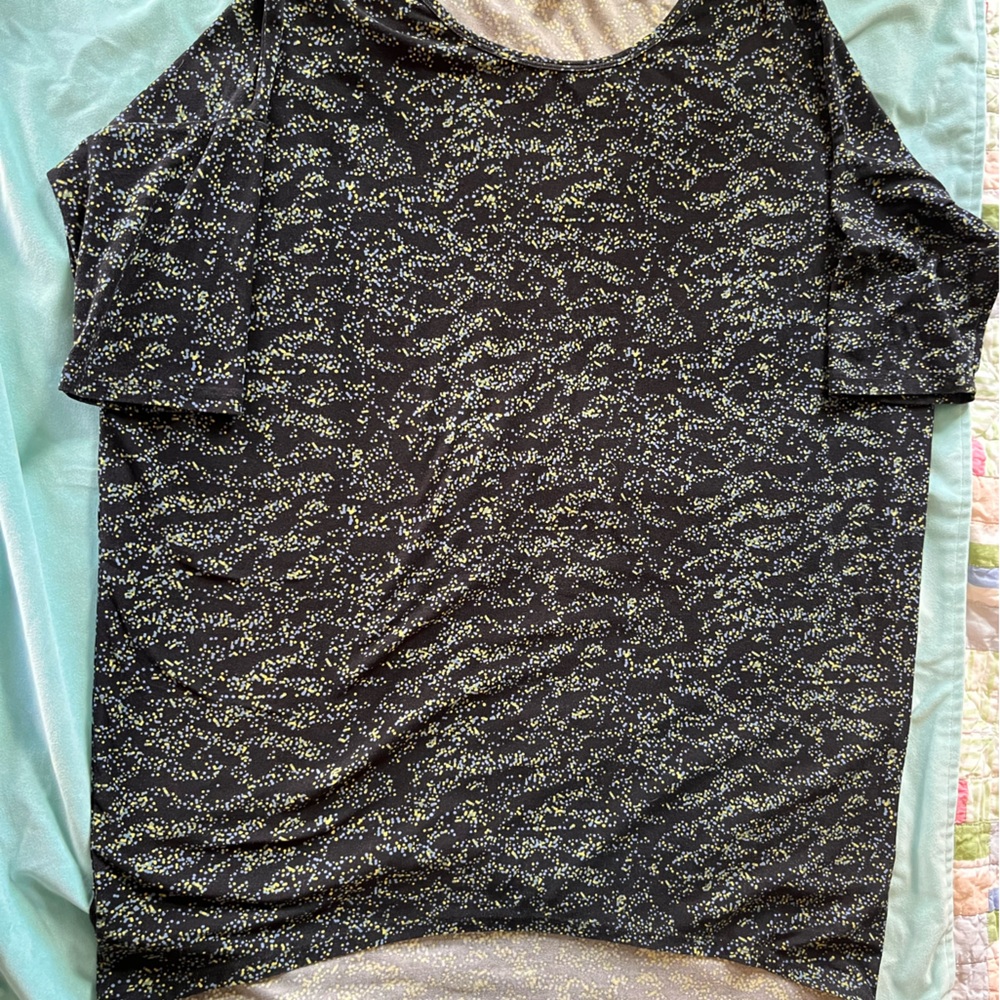 LuLaRoe Legging Material Irma Women’s Top